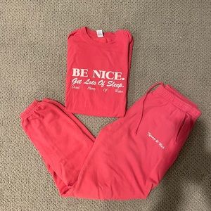 Sporty & Rich Top and Sweatpants